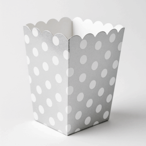 Palomera de cartón plateada con lunares blancos – Pack de 6 pzas (4.7 × 3.2 × 13 cm)